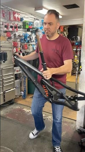 Pivot Mach 6 Build ASMR… Your Dream Build #asmr #mtb #bikeBuild #stottsbicycles