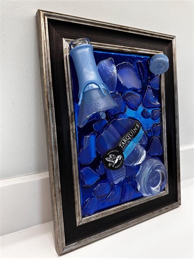 Resin Glass Art , Smashed Gin Bottle Set in Blue Shimmer Background Set in Resin in a Luxury Frame. - Etsy UK