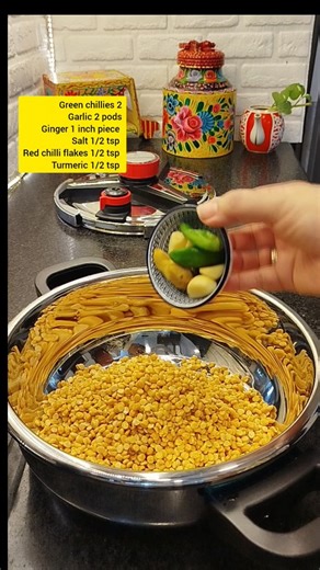 kitchen with fzee on Instagram: "Bakery style chicken shami and how to freeze @kitchen_with_fzee #reelsinstagram #reelitfeelit #reelkerofeelkero #instareels #foodinsta #foodreels #foodie #foodlover #foodinstagram #instafoodie #shamikabab #chickenshamikabab #frozenfood"