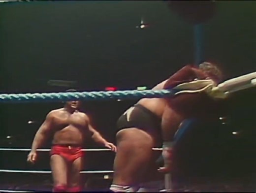 Pedro Morales vs Don Muraco for the Intercontinental title | RassleRama