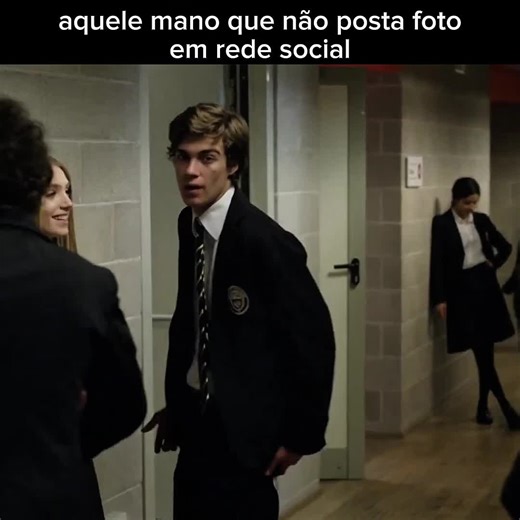 Maximize Your Looks with the UCHAD App