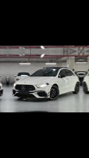 正2024年 A45S AMG 4Matic 2.0cc 渦輪增壓 直列四缸 雙離合八速自手排 馬力421hp ACC跟車輔助/停車輔助/盲點偵測 倒車顯影/CarPlay/全景天窗/電子懸吊 LED照明/雙前電動椅/電熱椅/柏林音響 免鑰匙啟動/摸門鎖/無線充電/紅色安全帶 AMG 夜色套件/平把方向盤/加熱功能 AMG U88旋鈕/19吋夜色圈/腳踏墊 售價 : 309.8 萬 可貸款7年低利率 里程：5000公里 原鈑件里程保證