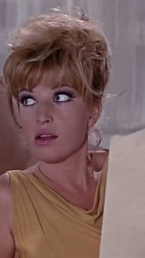 Monica Vitti in Modesty Blaise (1966) #monicavitti #monicavittiedit #monicavitti❤️ #modestyblaise #60saesthetic #60sfilm #spyfilm #femmefatale #italianactress