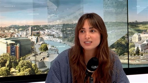 Mélanie Akkari, un spectacle en toute sincérité : 'S'il y a une personne qui se sent moins seule en m'écoutant, mon travail est fait' - RTBF Actus