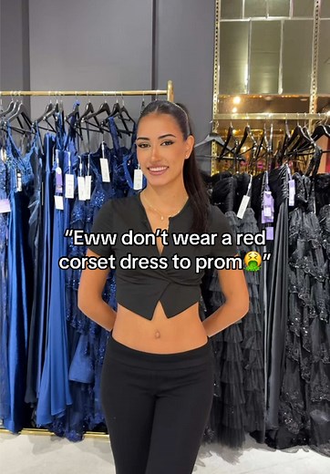 Would you wear red?😍 #prom #promdress #onlineshopping #formal #formaldresses #promcheck #dressshopping @𝓜𝓪𝓻𝓲𝓼𝓼𝓪