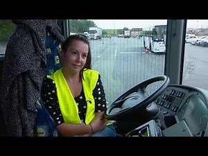 Emploi : des chauffeurs de bus en formation à Poitiers