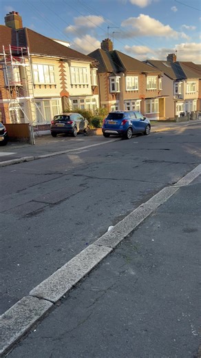 Master the Right Side Reverse Maneuver for UK Driving Test