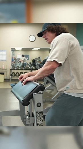 Sam Tries Cable Preacher Curls Arm Pump | Fall Cut Day 41 - Arms #samsulek #samsulekeffect #samsulekedit #samsulekmeme #samsulektalks #gym #lifting #muscles #curls #biceps