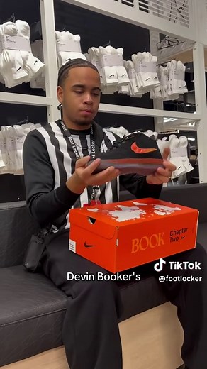 Nike Book 2: The Ultimate Sneaker for Basketball Players