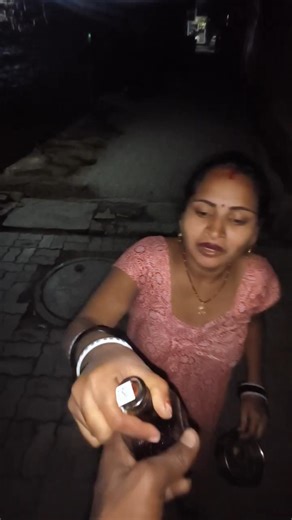 मेरा पति दारु पीके सो रहा है #new_viral_shorts_video #tranding_video_short #shortvideo #desibhabhi