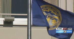 Lawmakers consider redesign of state flag