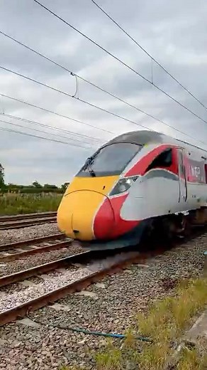 LNER Azuma Train Flying Past at Full Speed Near York! 🚄💨 #Trainspotting