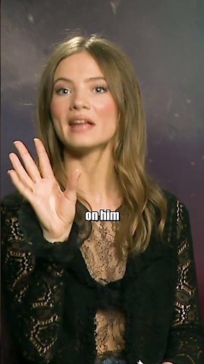 Henry Cavill called the wrong name in The Witcher blooper 😅