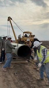 174K views · 1.7K reactions | Some front end action 酪 酪 For a shoutout: Tag us in your videos or Send us a message. Thanks for all the support!! #thepipelinelife #pipeline #pipeliner #welder #operator #sideboom #pipelinewelder #rigwelder #bluecollar #construction #weldingrig #welding | The Pipeline Life | Facebook