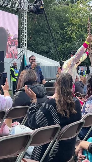 Pakistani singer Ameen Tady performed Punjabi culture dance (Bhangra) at Big John's Mela was held in August at #Birmingham UK 🇬🇧 #ameentady #bhangra #culturedance #punjabibhangra #punjabi #performed #live #desibhangra #singer #dance #england #pakistan #india | Muhammad Ameen