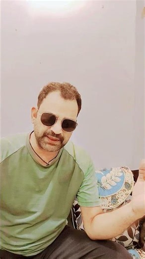 us mod se bhi hum gujre he