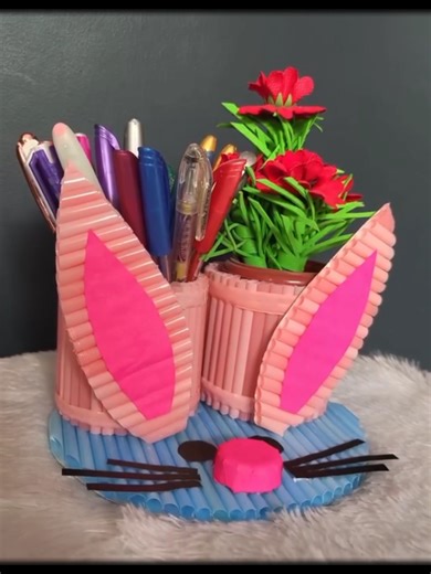 Table Top Decor _ Pen Holder