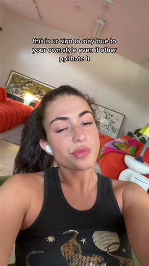 Victoria Paris (@victoriaparis)’s videos with Glue Alt - BICEP