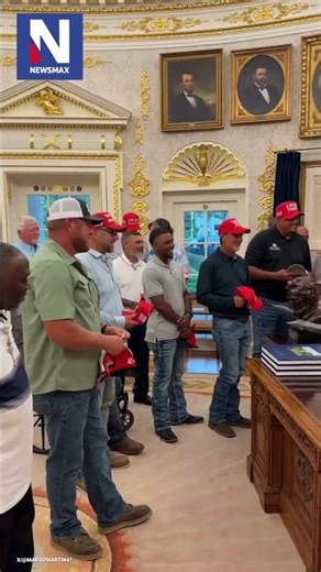 Trump thanks Lincoln Memorial Reflecting Pool workers