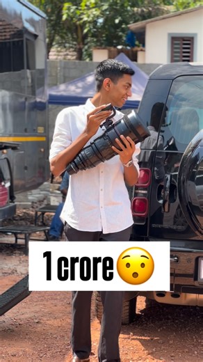 Used cameras | New cameras | Rentals | Camerascan on Instagram: "1 Crore🔥optimo 24-290 lens If the 24-290mm is the “Giant,” the Optimo Lightweight series (often called “Compact Zooms”) are the nimble siblings. These lenses are designed for handheld work, Steadicams, and gimbals where the 24-pound weight of the big zoom is impossible to manage. The most famous “small ones” are the 15-40mm, 28-76mm, and 45-120mm. Key Features of the Small Optimos • Featherweight: They weigh only 4.2 lbs (1.9 kg)—