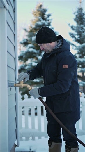 Cold Weather Plumbing Tips Everyone Forgets ❄️ Protect Your Pipes This Winter