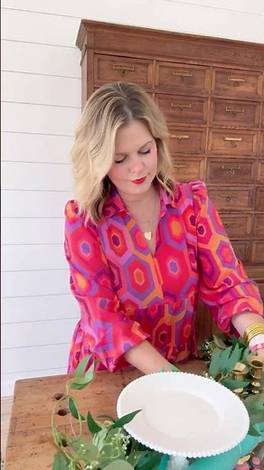 Decorate your mantle with this easy POOL NOODLE hack and Foam-Tac!