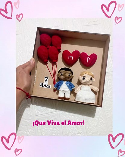 7 aniversario de bodas ❤️🙏🥳 . O más conocido como bodas de lana, significa que al cumplir 7 años de casados, se festeja regalando algo hecho de lanas. Ey felicidades 🎉 significa 2.555 días de fortalecer su relación junto a esa persona con la que decidiste compartir el resto de tu vida con la bendición de Dios 💗 sean muchos más 🤩 #bodasdelana #7aniversario #regalostejidos #personalizadoscali #cuadrostejidos