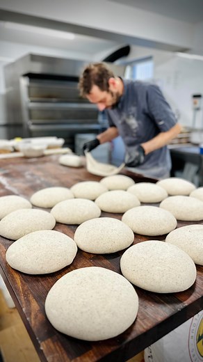 Our new guest loaf is a firm favourite: Parmesan & Black Pepper 🤩 Come grab one (or more) they do tend to sell out before lunch. All our breads and focaccias are made with @wildfarmed flour 👏 #Sourdough #Organic #Bakery #RealBread #SupportLocal #RealBreadCampaign | Bakerman