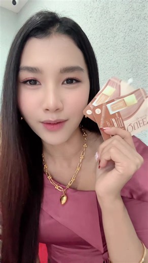 Alice K Makeup Collection: Unique Foundation Packs