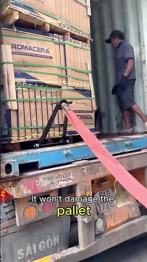 Lever Pallet Clamp – Move Heavy Loads Out of Containers Faster!