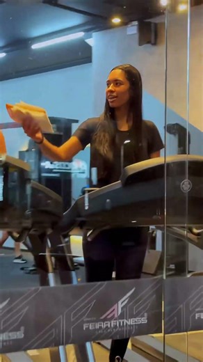 Help them lose weight #kindness #gym #funny #prank #eating