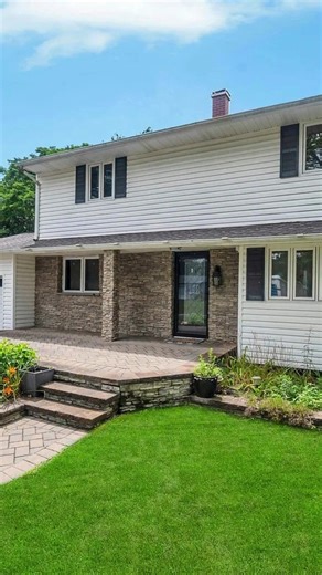 Elegant Colonial with Swimming Pool | 8 Brenner Rd, Coram NY #realestate #shorts #colonialhome