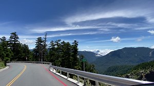 229K views · 10K reactions | Taiwan 台灣 台灣高山絕美公路～1 真的很美 台14甲線，群山峻嶺雲霧繚繞...