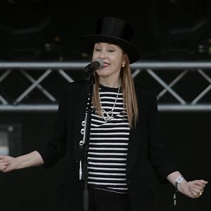 Hey Philly! I'm happy to announce my new Flying With Angels tour stops at the beautiful World Cafe Live on June 11th! Excited to share a career-spanning show with you, plus new material from my forthcoming album, Flying With Angels, out May 2nd! Tickets are on sale now. | Suzanne Vega