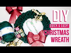 Easy Finger Knitted Christmas Wreath