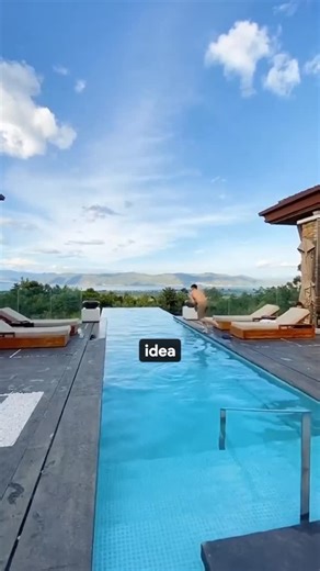 Decoded on Instagram: "Bhai, ye Banda literally trash ko luxury mein Badal raha hai! Old, rusty shipping containers jinke andar normally maal rakha jaata hai wo unhe cut karta hai, polish karta hai, aur sirf 7 din mein bana deta hai ek LUXURY SWIMMING POOL! Matlab socho - ports pe padhe hue junk containers → ban gaye designer pools with LED lights, stairs, aur full filtration system! Aur twist? Ye pool 3 guna sasta, eco-friendly, aur zero waste se banta hai , Low cost, high demand, insane margin