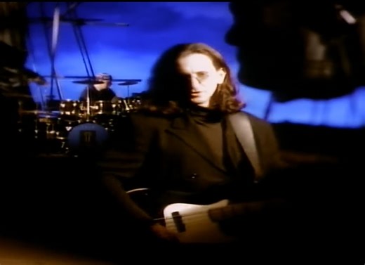 Rush - Nobody's Hero (MV)