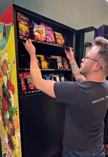 About time you guys finally see this machine - Day 10 of stocking vending machines on my lunch break to save up for my wedding! #vendingmachine #sidehustle #oddlysatisfying #savingmoney #weddingplanning