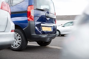 Average UK car insurance policy hits record £500 per year