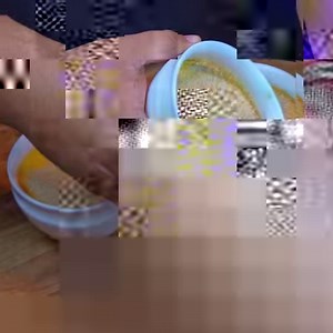 1.3M views · 5.6K reactions | Deléitate con este postre francés más crujiente por fuera y suave por dentro | Comidas Caseras | Facebook