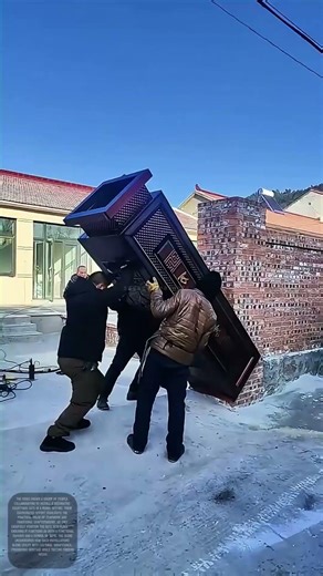 Hoisting the Gate: How Rural Craftsmen Secure Their Home’s Welcome