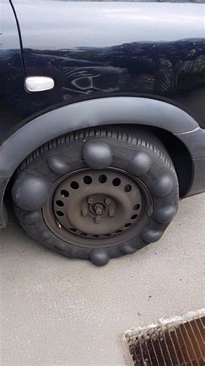 Fix tire with razor blades | The Humor Train