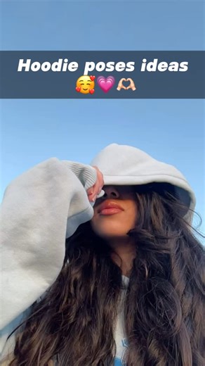 Aesthetic vibes ✨ on Instagram: "Hoodie poses ideas 💗🥰🫶🏻…………… . . . . . . . . . . . . . . . . . . . . . .#explorepage✨ #reel #explorer #instragram #ideas #aesthetics #reelgrowth #story #contentcreator #pose #viralreels #trendingreels #trending #view"