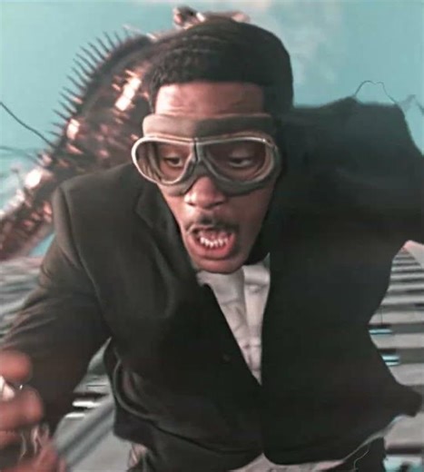 He really jumped off the building😭🔥 | Men in Black 3 | MATADORA (Slowed) #shorts #edit