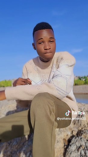 Ni Ebenezer gospel song by Yohana Antony - Nyimbo za Injili Kenya