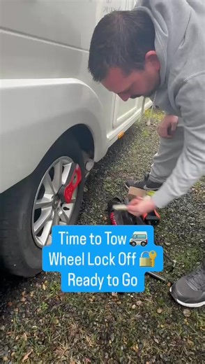 Security 🔐 AL-KO caravan wheel lock – insurance approved! 🚐 Time to take the van away… so here’s a quick removal video for you guys. Super quick and easy once you know how! #CaravanSecurity #ALKOWheelLock #CaravanLife #CaravanTips@Coachman Caravans