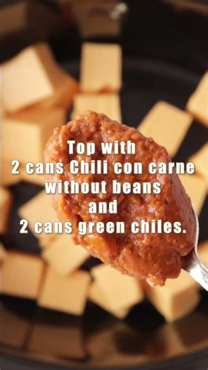 The BEST Slow Cooker Chili Cheese Dip 🏈🧀 Game Day Favorite! #shorts