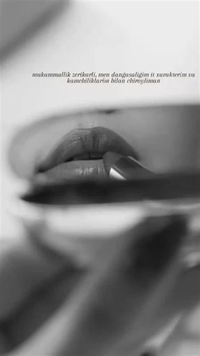 @lvelle_l2 on Instagram: "日本利用压电瓷砖将脚步转化为电能。这些瓷砖捕捉来自你脚步的动能。当你行走时，你的重量和动作会对瓷砖产生压力。瓷砖会轻微弯曲，从而产生机械应力。瓷砖内部的压电材料将这种应力转化为电能。每一步都会产生少量电荷，而数百万步结合在一起就能产生足够的电力来驱动 LED 灯、数字显示屏和传感器。在像涩谷车站这样繁忙的地方，每天大约有 240 万个脚步为这一系统作出贡献。这些电能可以被储存或立即使用，从而减少对传统电力来源的依赖，并支持可持续的城市基础设施。这种方法将日常运动转化为实用的可再生能源 #日本 #知识 #事实 #你知道吗 #推荐 科技 创新 历史 技术 实验 热"