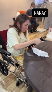 KAHIT NAKAWHEELCHAIR NANAY PARIN TALAGA | Mark Anthony Cruz
