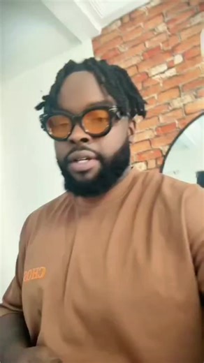 Locko, ce soir à The Canteen's, ne rate pas ça! Le mouna sawa, El padre va te faire vibrer sur ses plus belles melodies. #locko #yaounde #yaoundecameroun🇨🇲🇨🇲 #thecanteens #thecanteenslounge